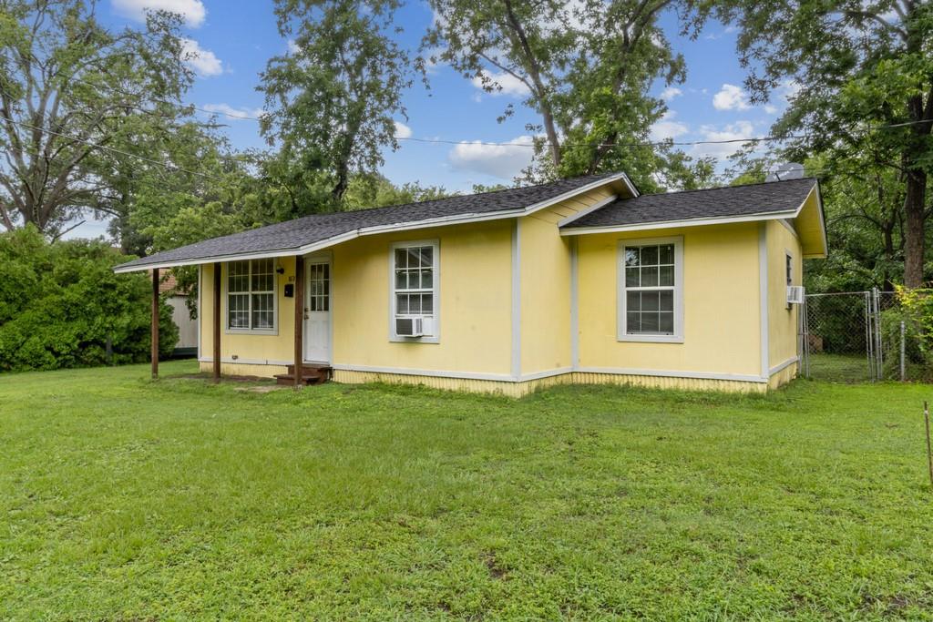 813 Pine Street Property Photo 1