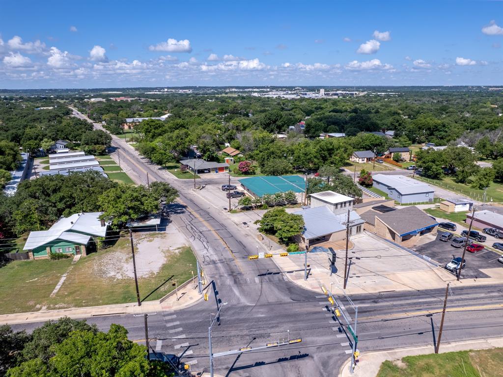 3711 Austin Avenue Property Photo 2