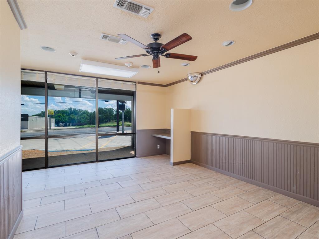 3711 Austin Avenue Property Photo 12