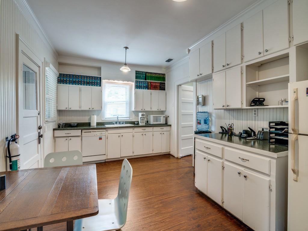 603 N Goliad Street Property Photo 10