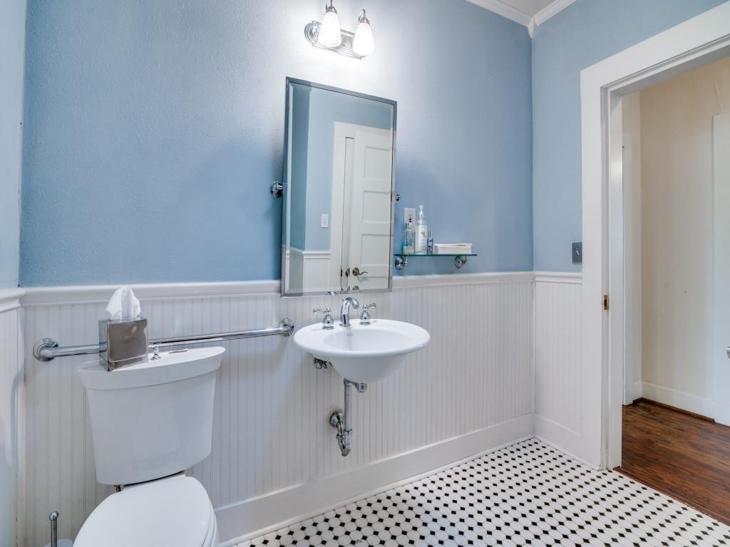 603 N Goliad Street Property Photo 17