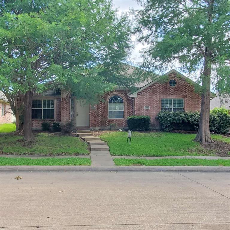 2925 Deer Ridge Drive Property Photo 1