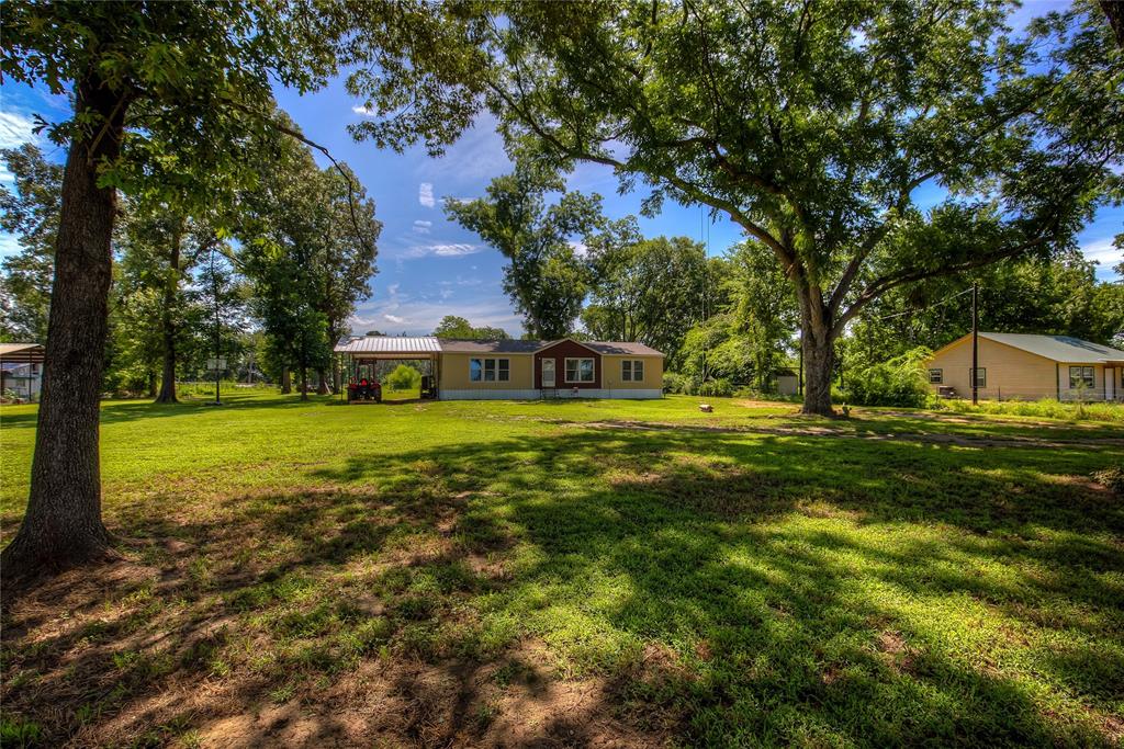 541 Fm-2948 Property Photo 1