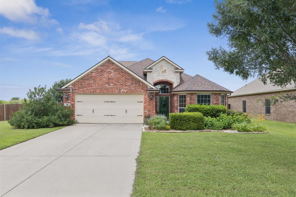 6806 Bear Lane Property Photo 1