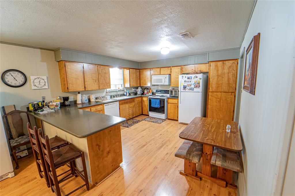 53 County Road 323 Property Photo 9