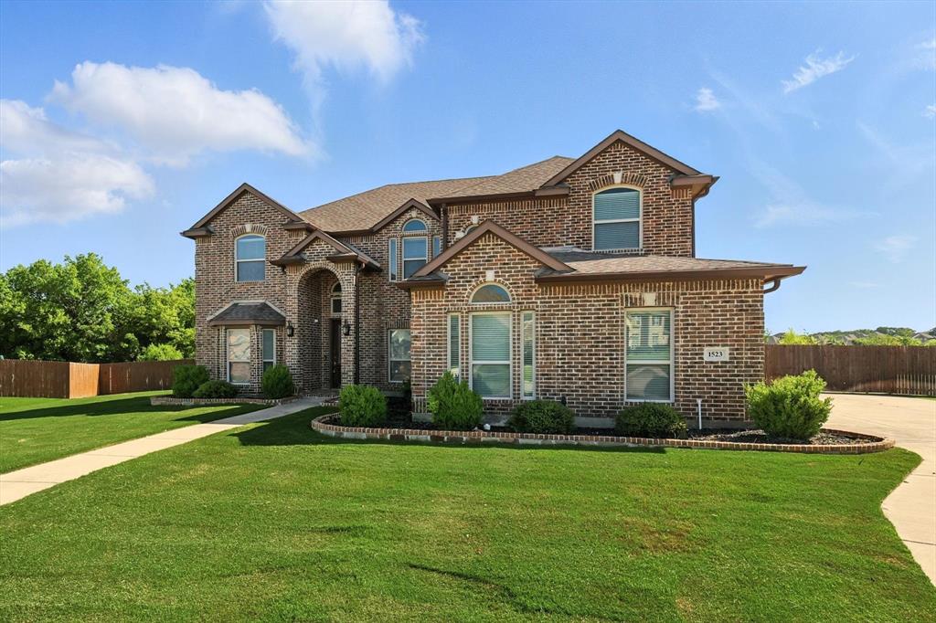 1523 Diamond Creek Lane Property Photo 1