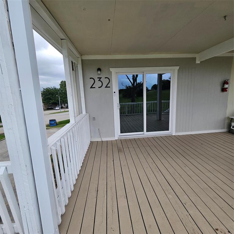91 Runaway Bay Drive 232 Property Photo 1
