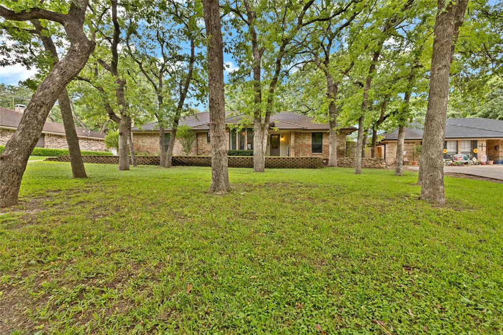 413 Timberlake Drive Property Photo 1