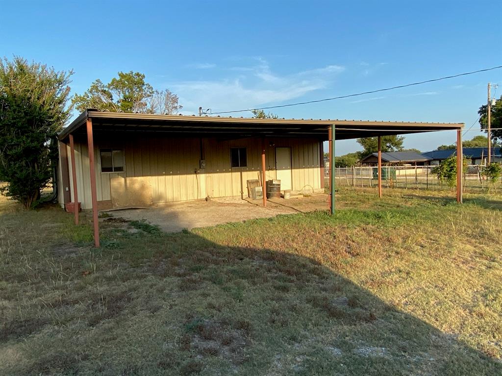 551 Twilla Property Photo 3