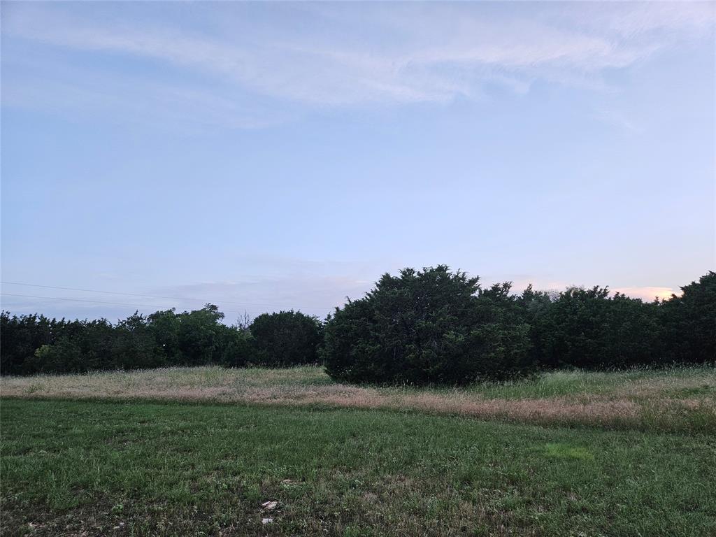 1301 Private Road 2120 Property Photo 7