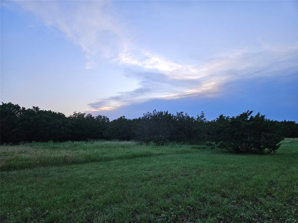 1301 Private Road 2120 Property Photo 25
