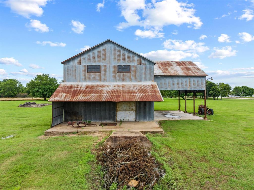 4571 Fm-68 Property Photo 5