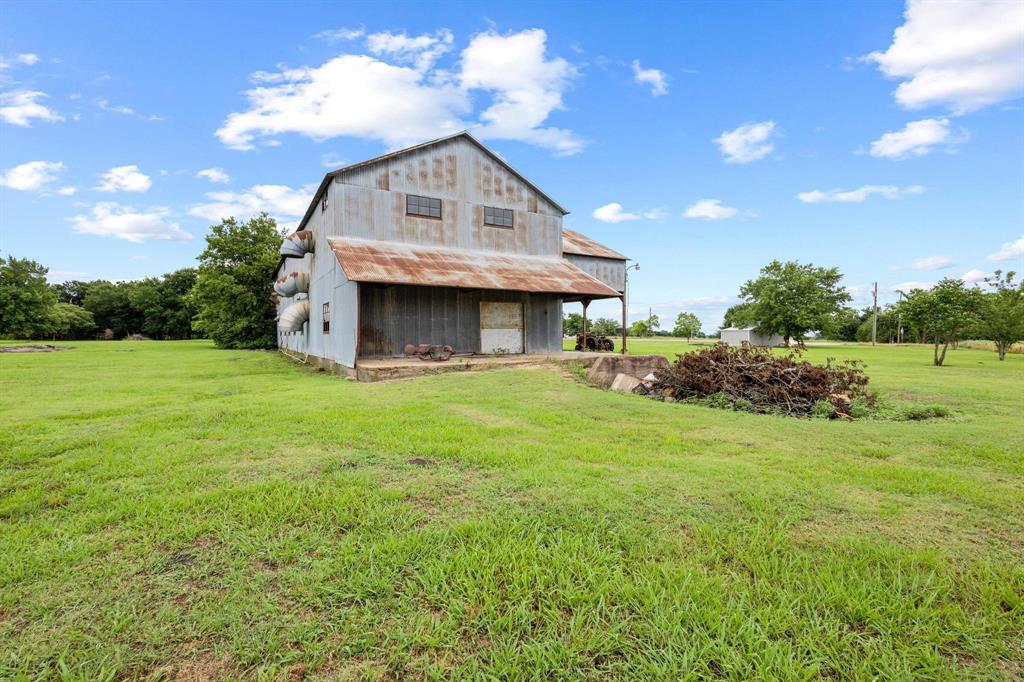 4571 Fm-68 Property Photo 9