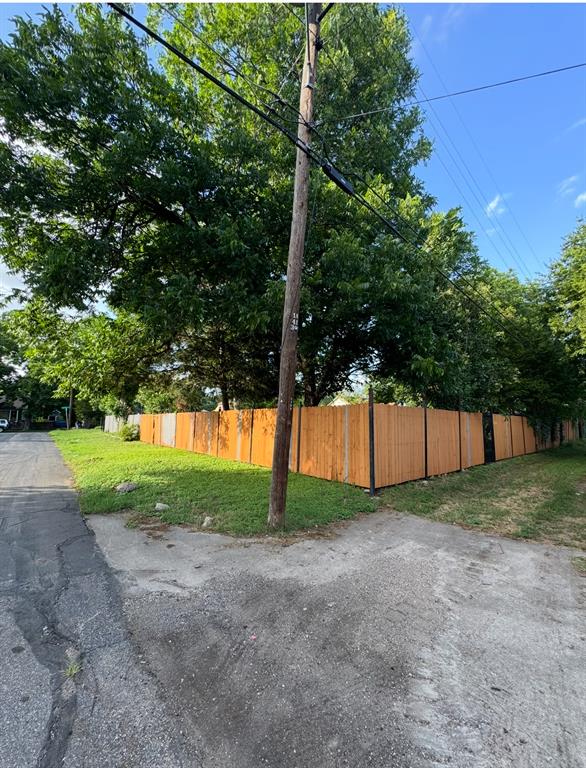 3300 Jerome Street Property Photo 2