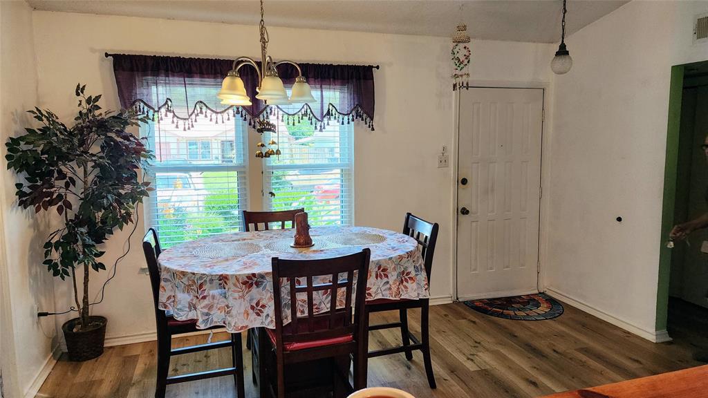 1718 Gentle Wind Drive Property Photo 8