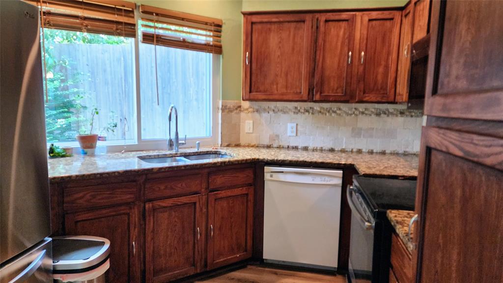 1718 Gentle Wind Drive Property Photo 15
