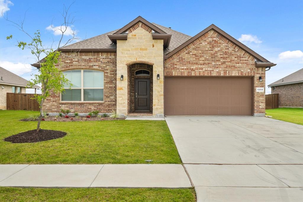 1354 Madeline Lane Property Photo 1