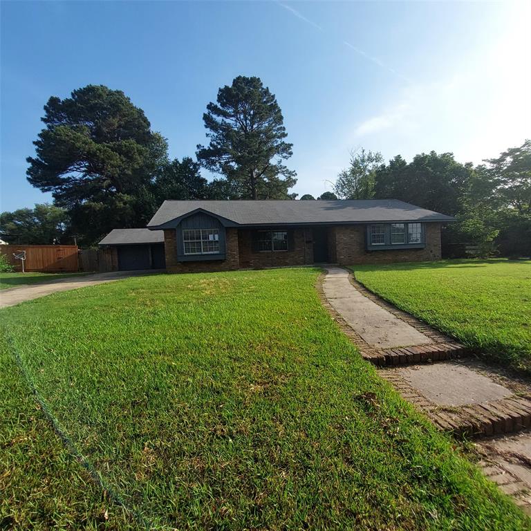 14 Palm Drive Property Photo 1