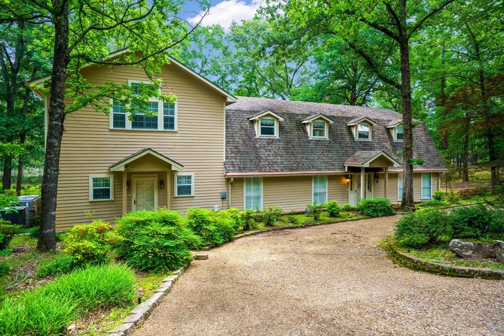 215 Pr 8574 Property Photo 1