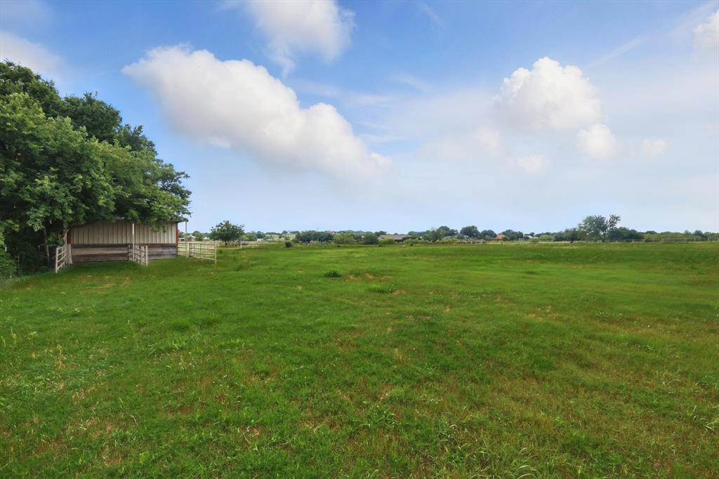 2203 Fm 156 Property Photo 5