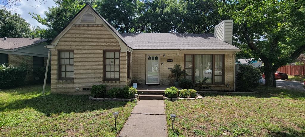 1129 N Riverside Drive Property Photo 1