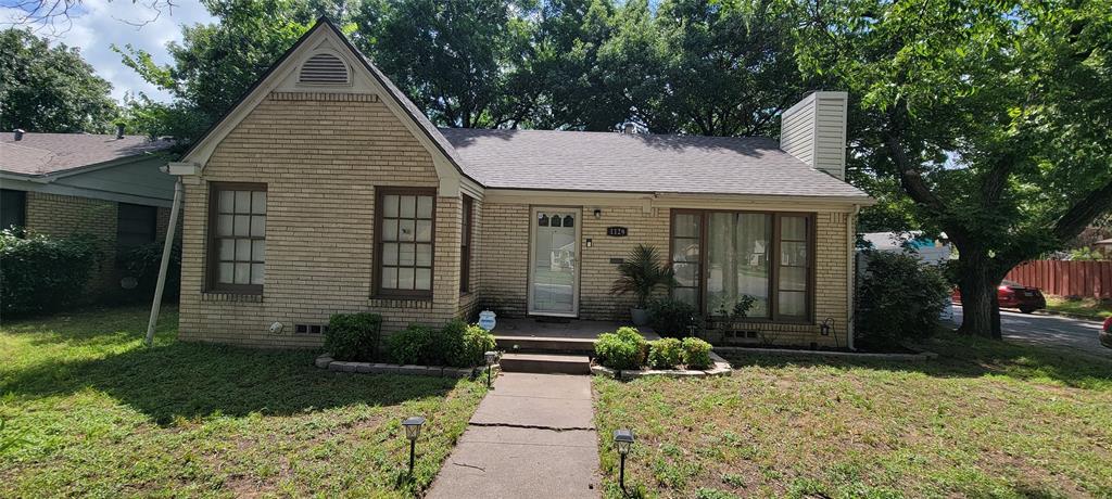 1129 N Riverside Drive Property Photo 6