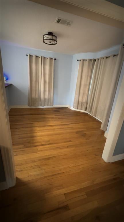 1129 N Riverside Drive Property Photo 17
