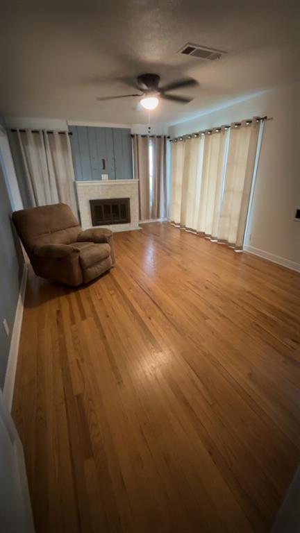 1129 N Riverside Drive Property Photo 25