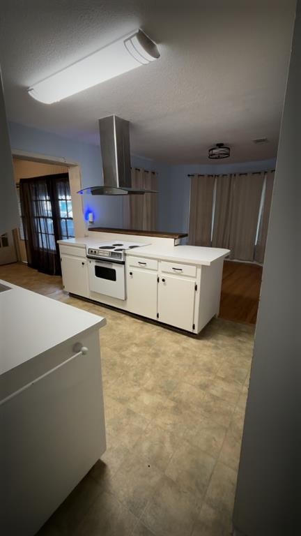 1129 N Riverside Drive Property Photo 33