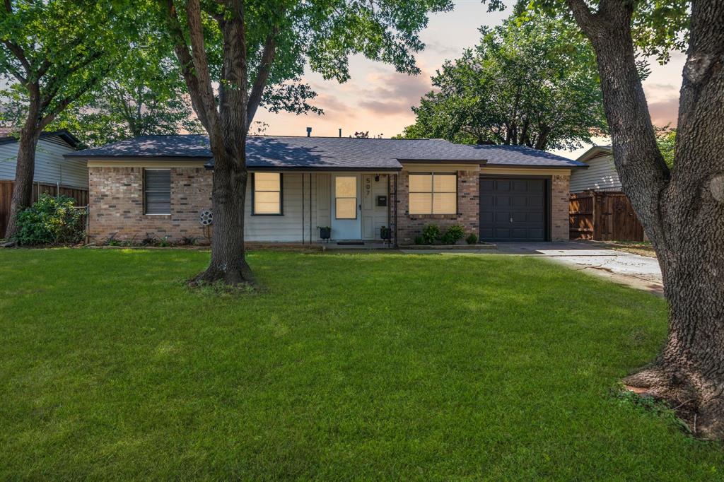 507 Stonewall Drive Property Photo 1