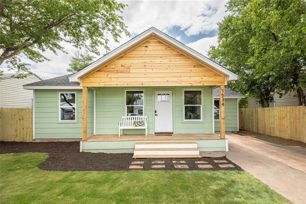 1534 Burger Street Property Photo 35