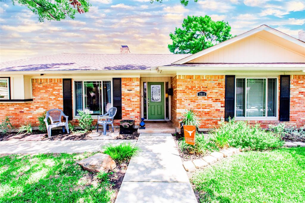 2813 Quail Ridge Drive Property Photo 1