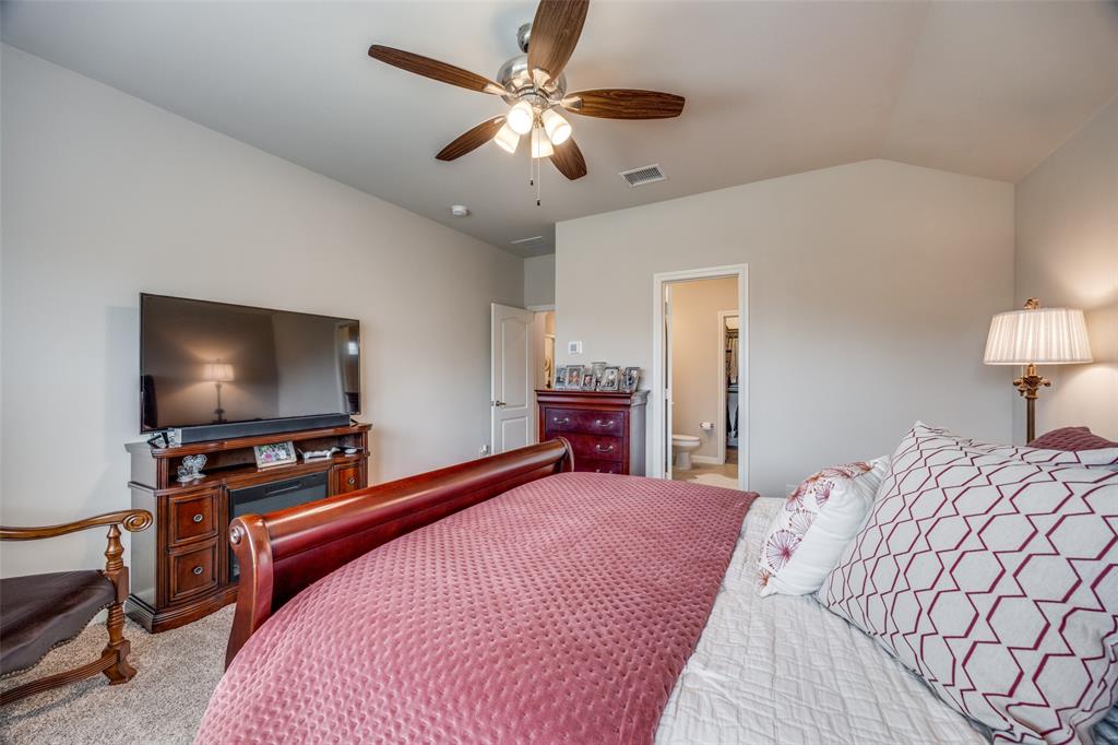 1021 Holcombe Drive Property Photo 11