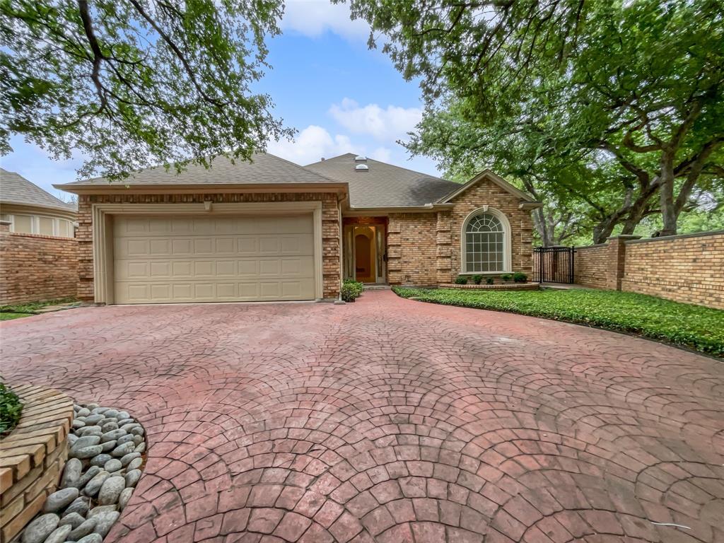 1021 Villa Drive Property Photo 1