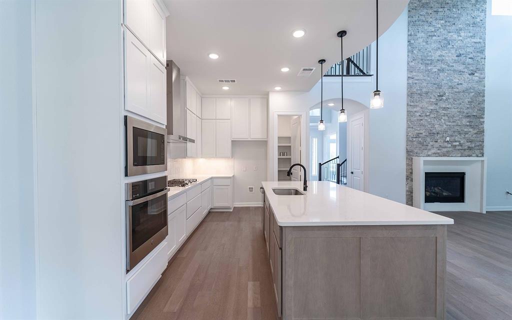124 Deep Water Court Property Photo 7