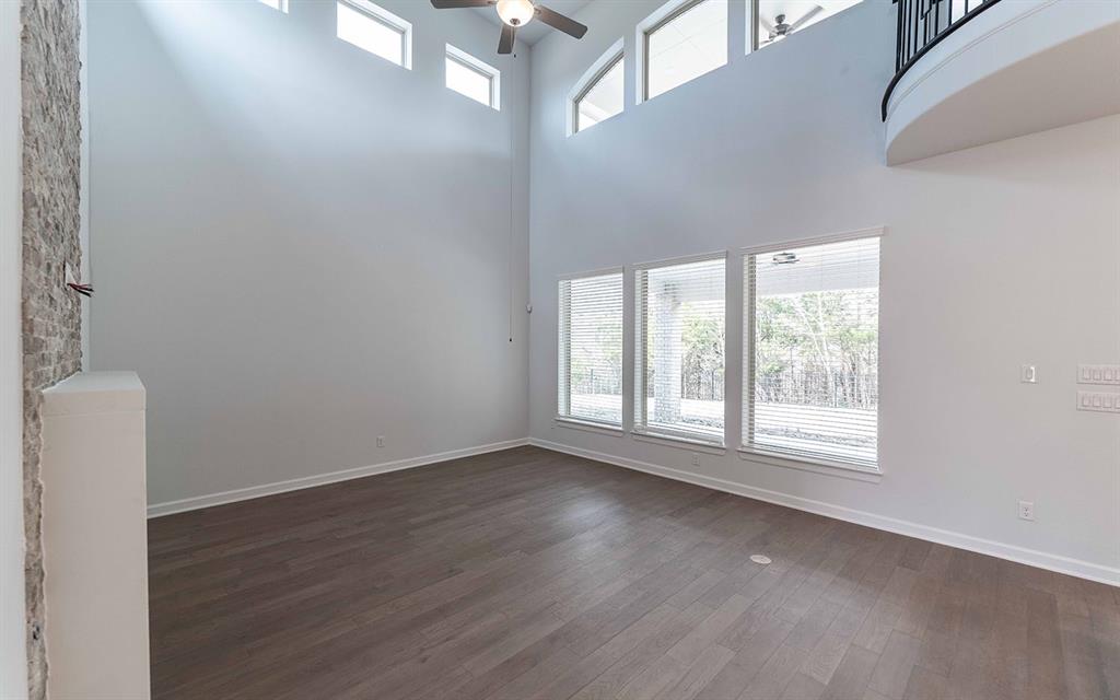 124 Deep Water Court Property Photo 10