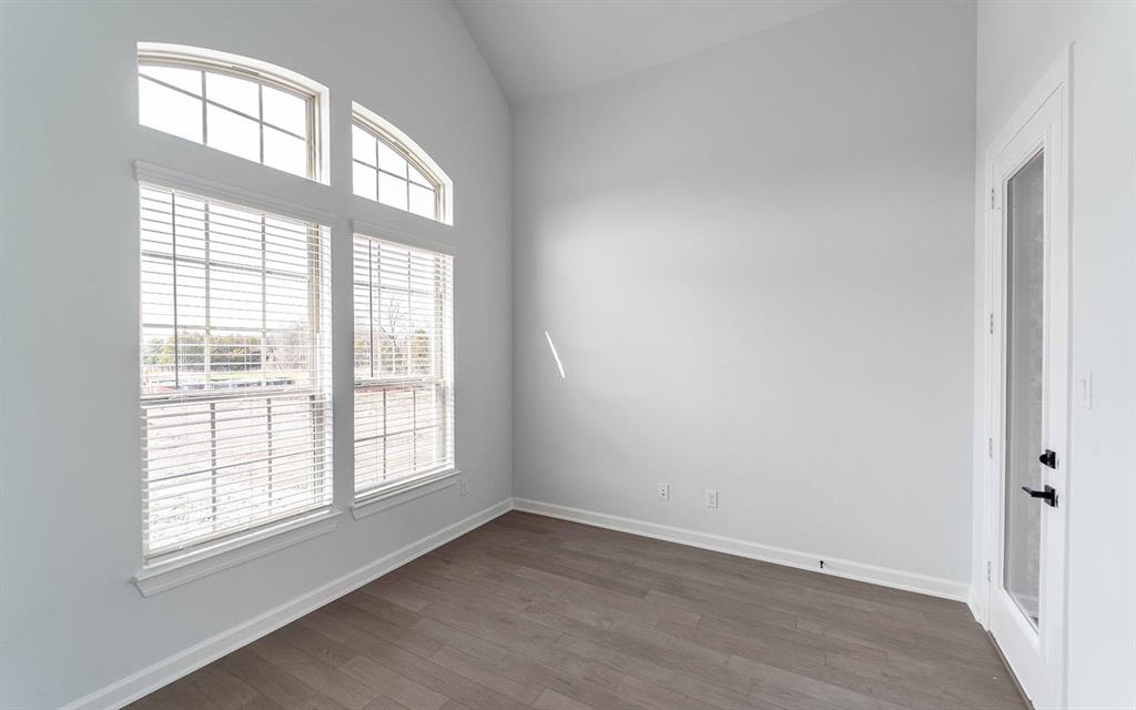 124 Deep Water Court Property Photo 14