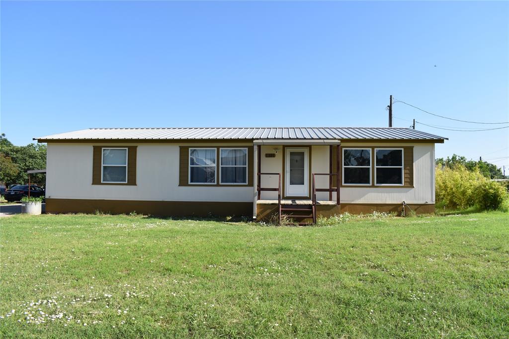 1301 E Pontotoc
