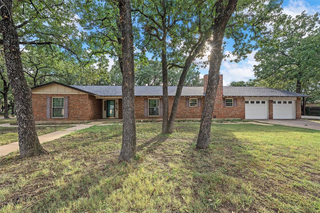 117 Oak Forest Drive Property Photo 1