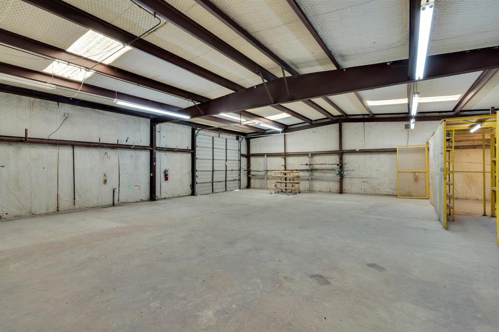 106 Mcclung Street Property Photo 17