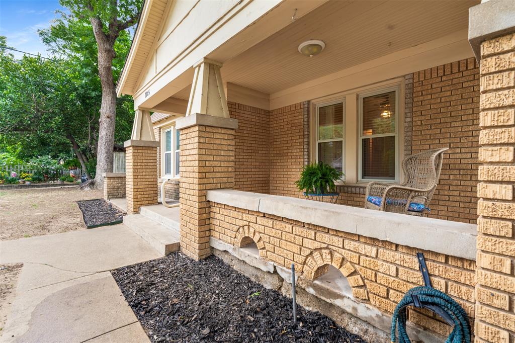 3105 Marigold Property Photo 1