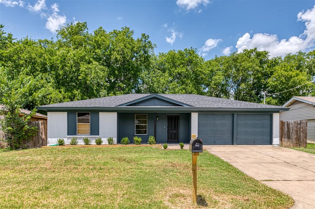 3904 Hilldale Road Property Photo 1