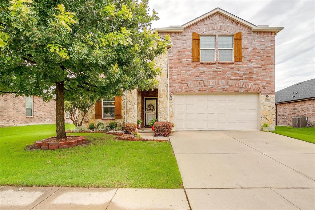 1112 Foxglove Lane Property Photo 1