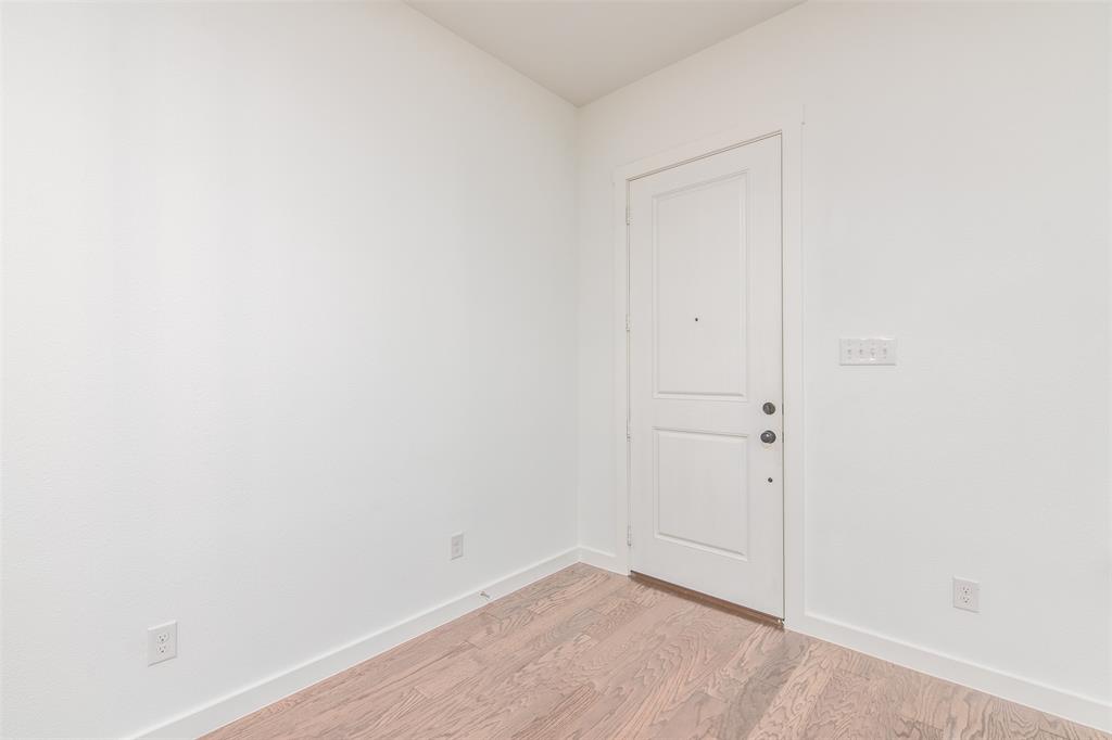 6520 Northern Dancer Drive Property Photo 23