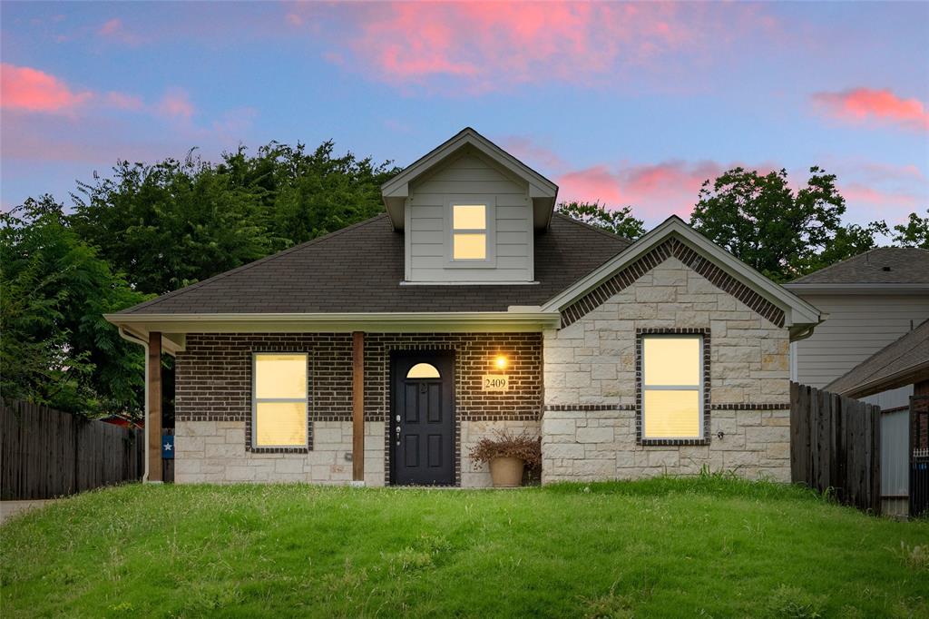 2409 Ross Avenue Property Photo 1