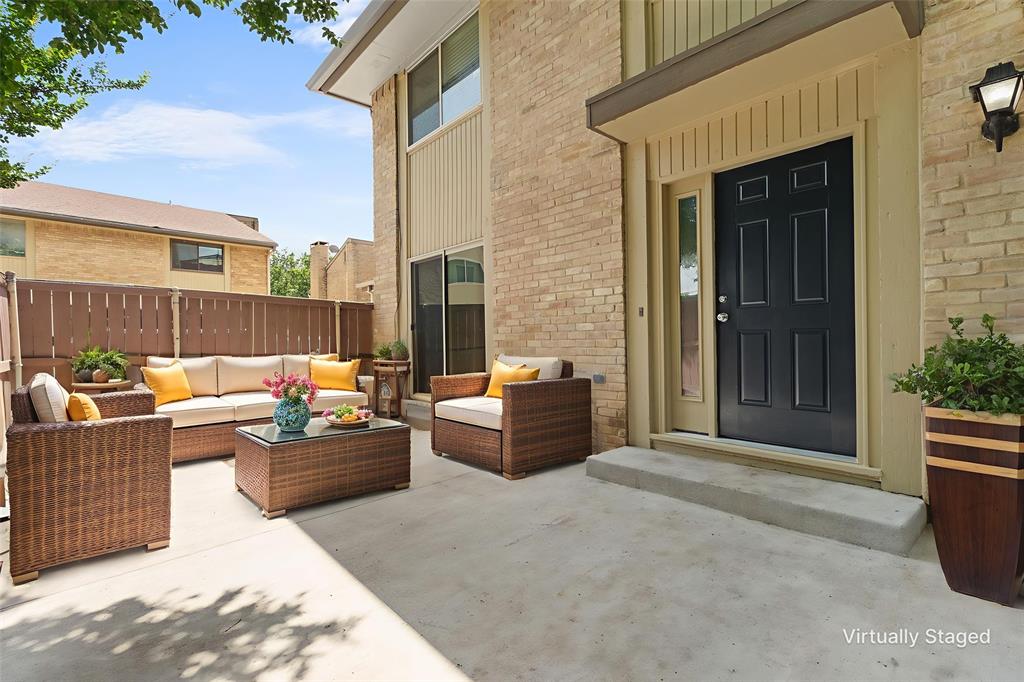 2610 Custer Parkway D Property Photo 1