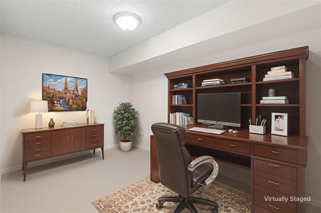 2610 Custer Parkway D Property Photo 15
