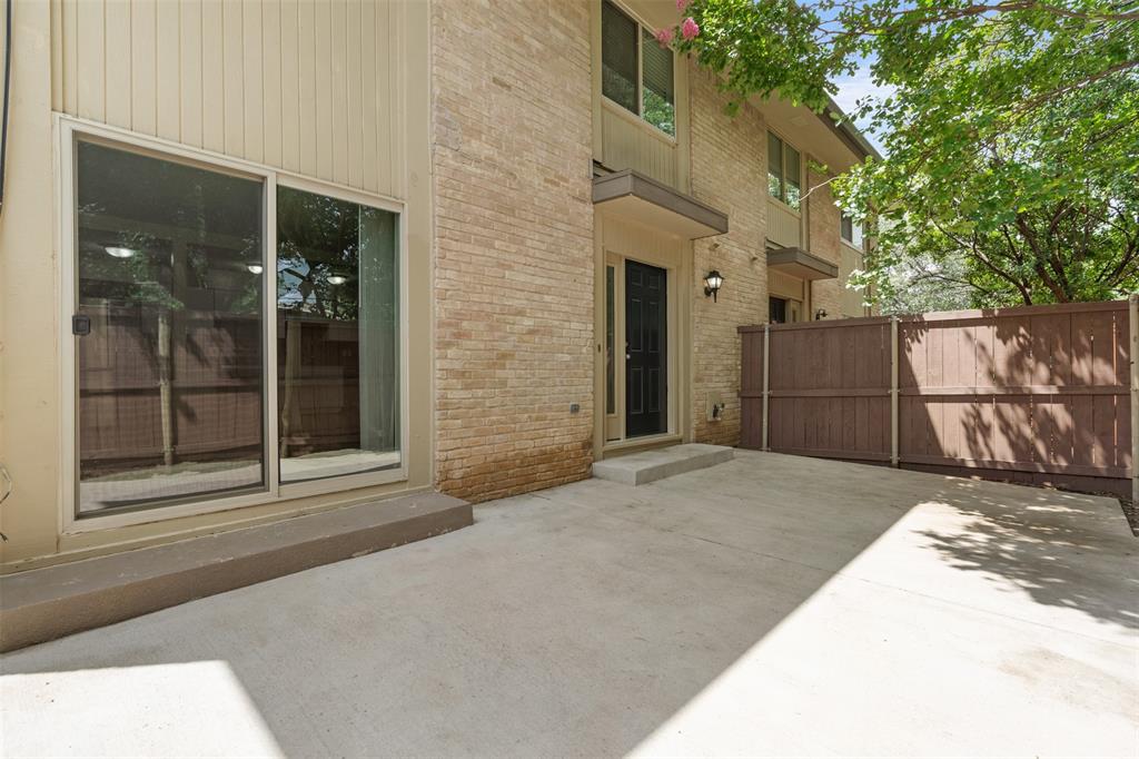 2610 Custer Parkway D Property Photo 17
