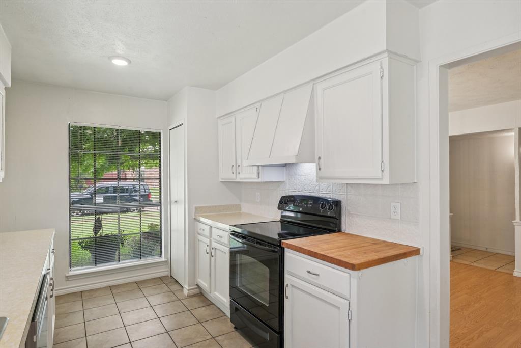 2622 Riviera Drive Property Photo 15