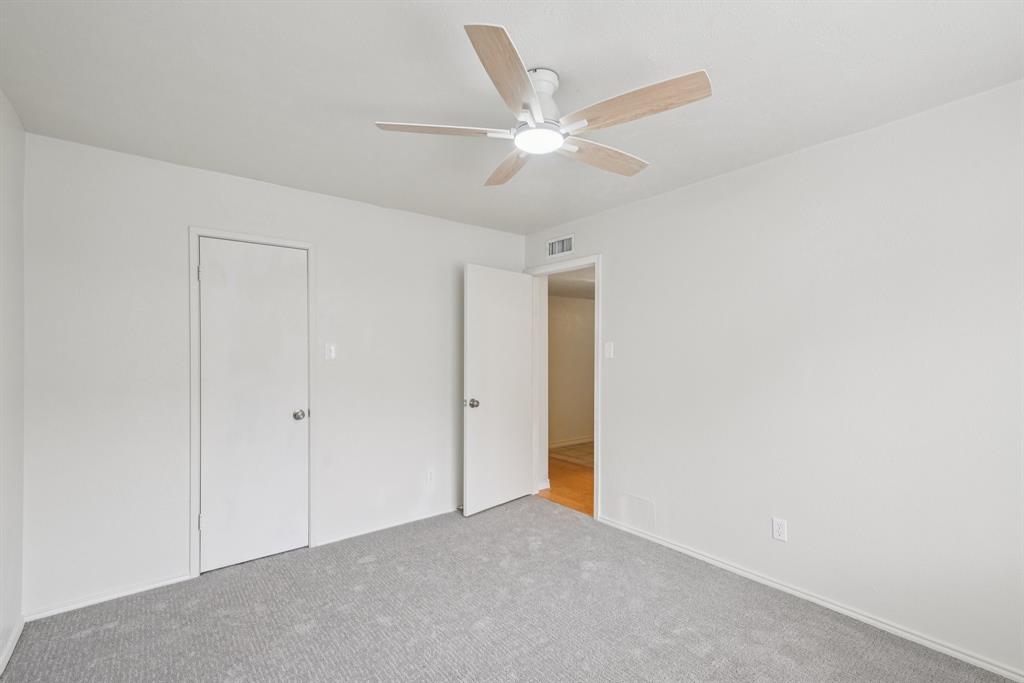 2622 Riviera Drive Property Photo 24